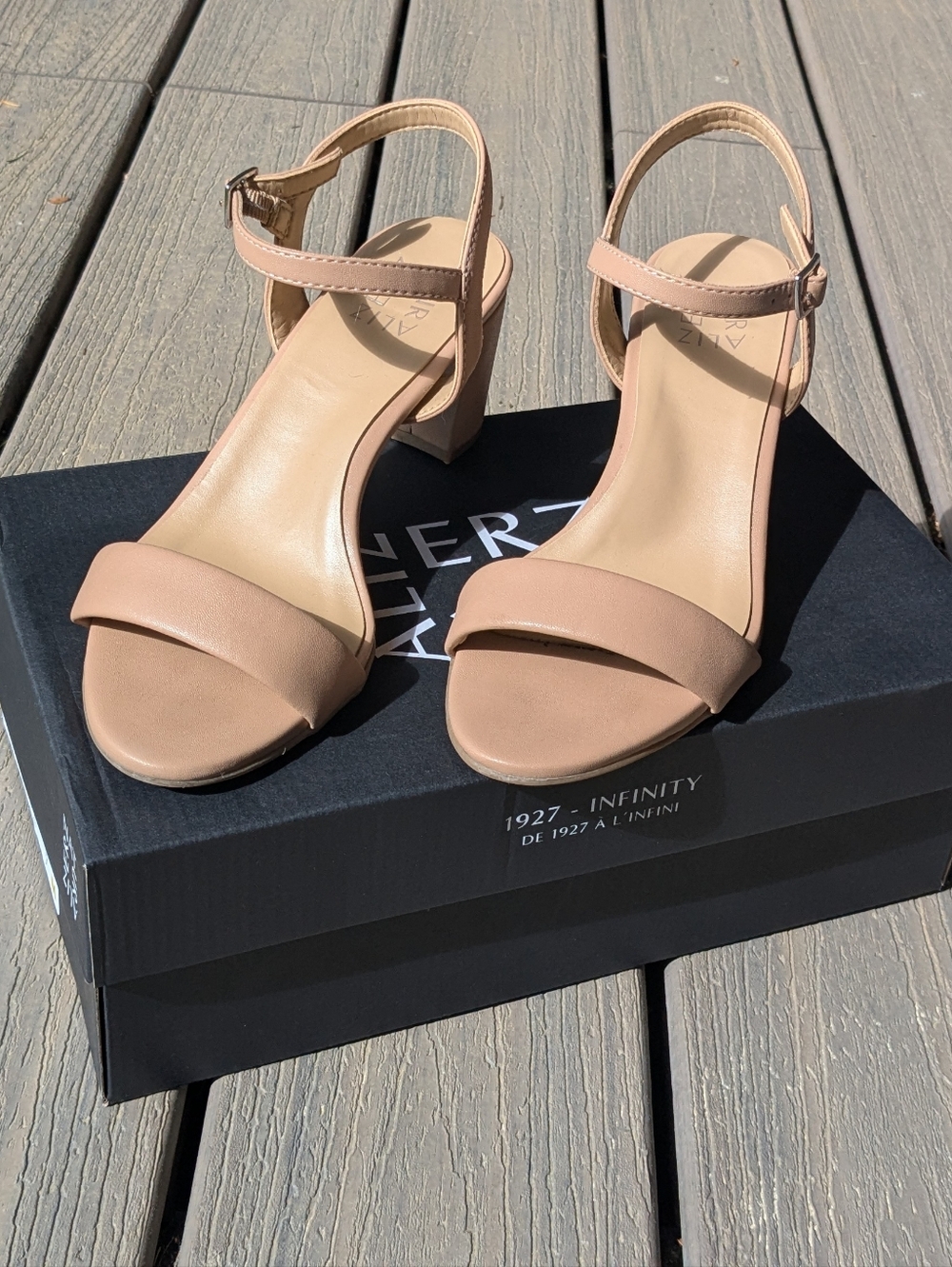 Naturalizer Heels